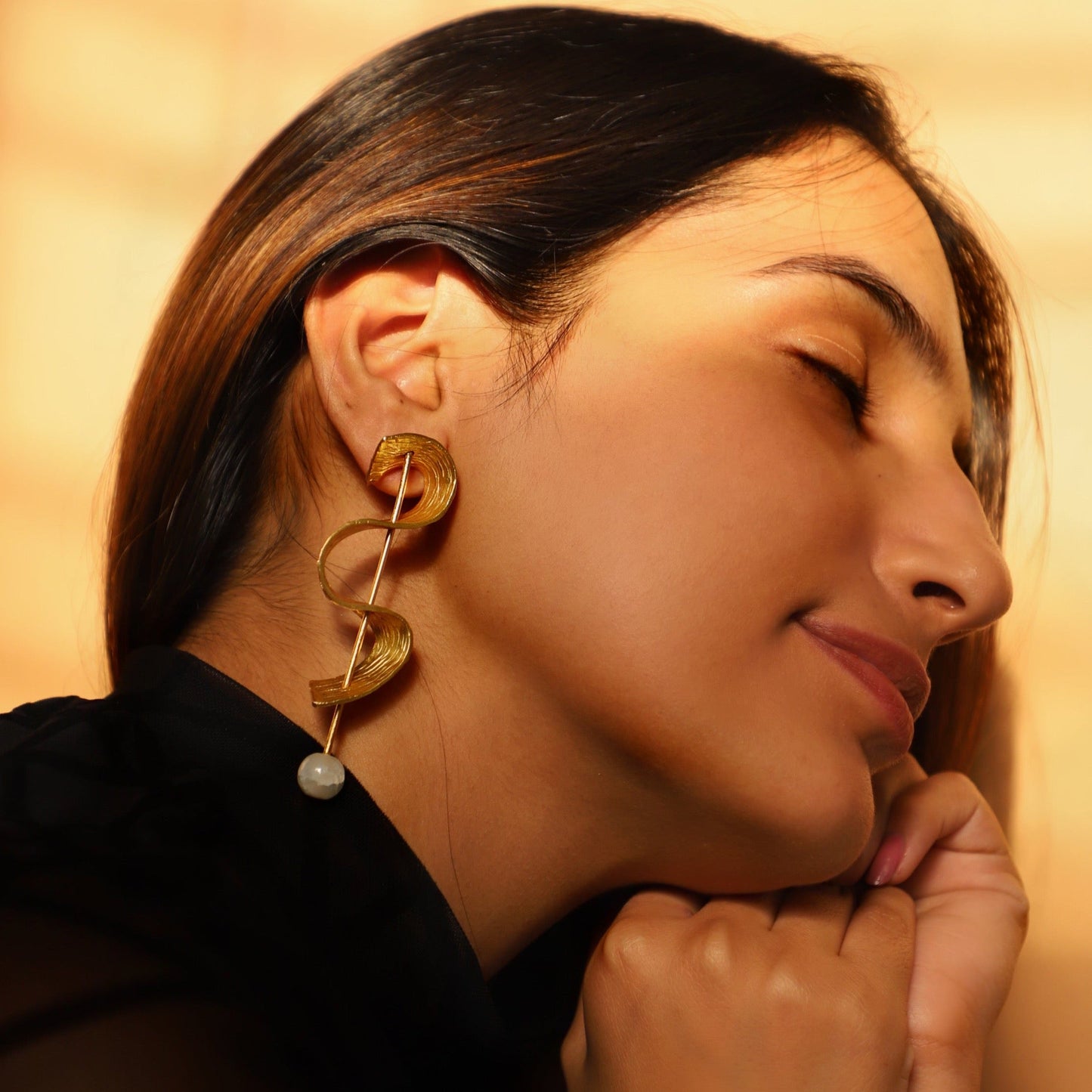 Aarna Earring