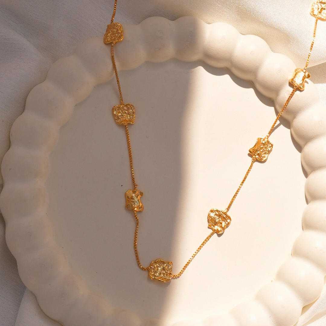 Flare Necklace