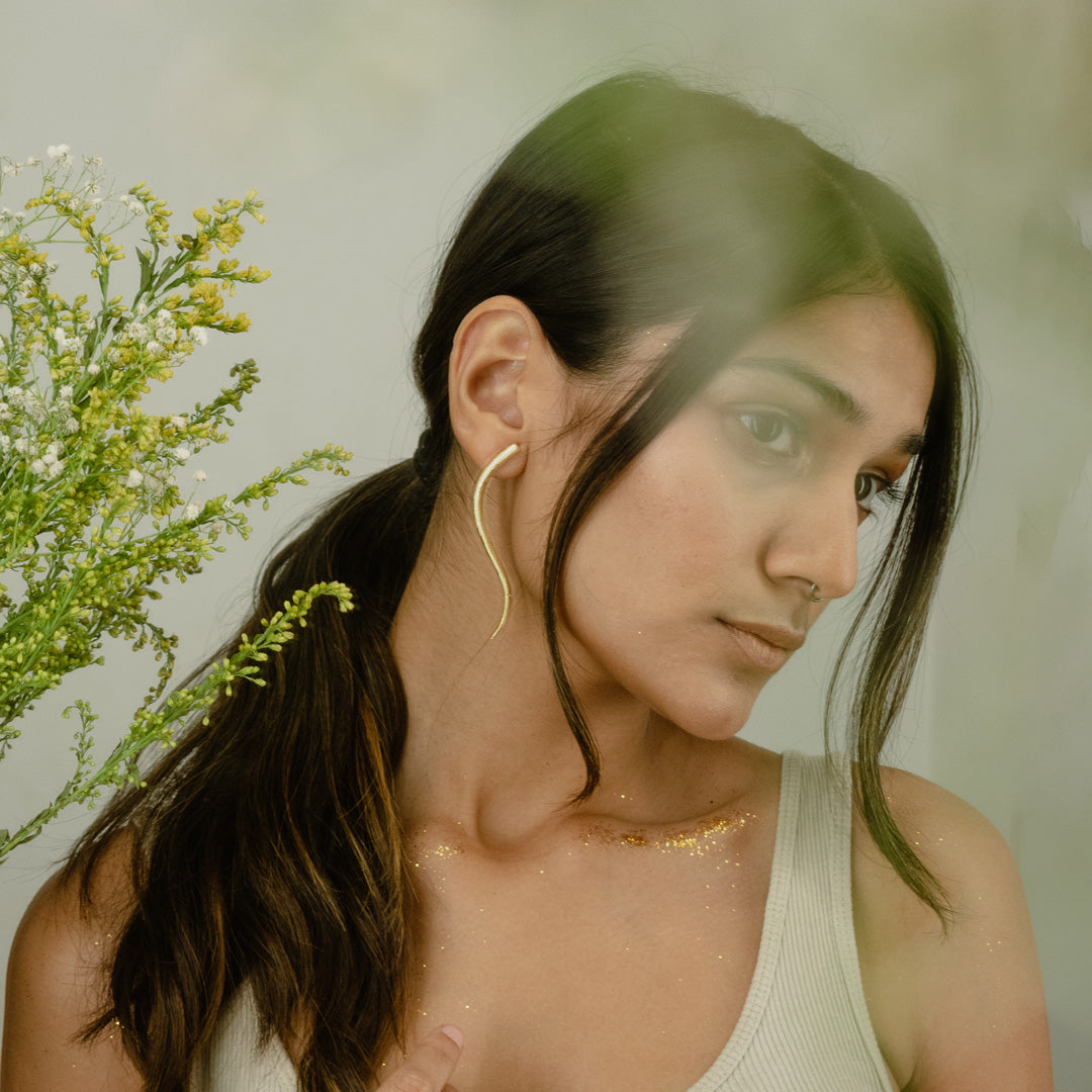 Wail Tail earring by nihiraa