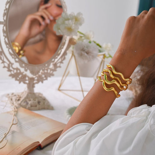 Ripple Handcuff