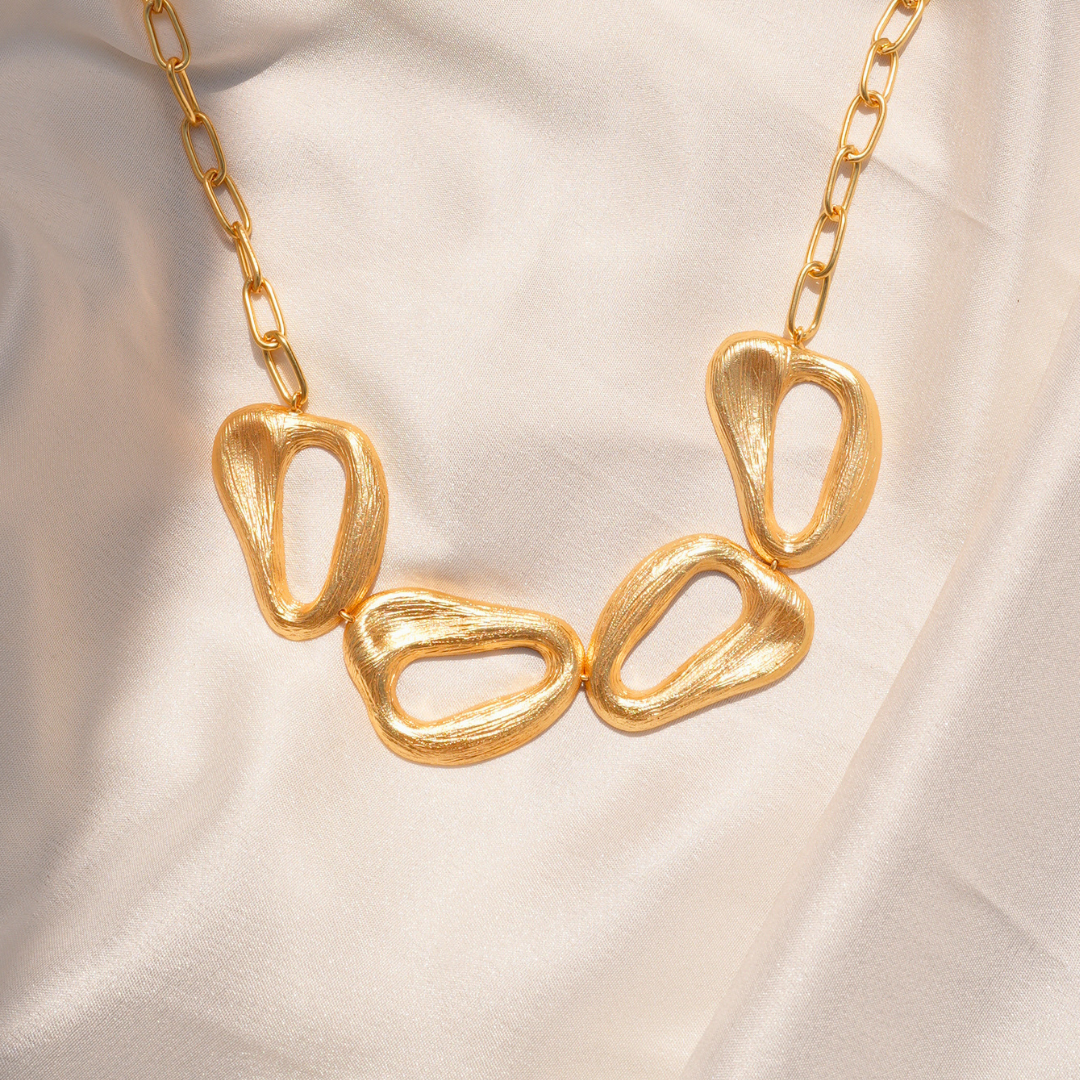 Vane Necklace