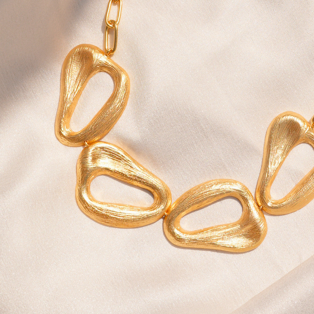Vane Necklace
