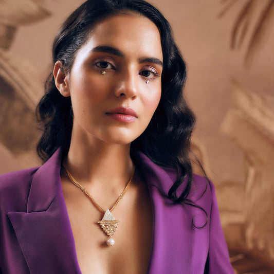 Audrey Pendant with Chain by nihiraa