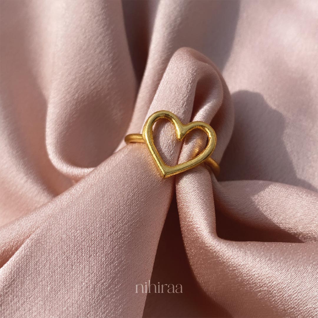 Soft Spot Ring by nihiraa